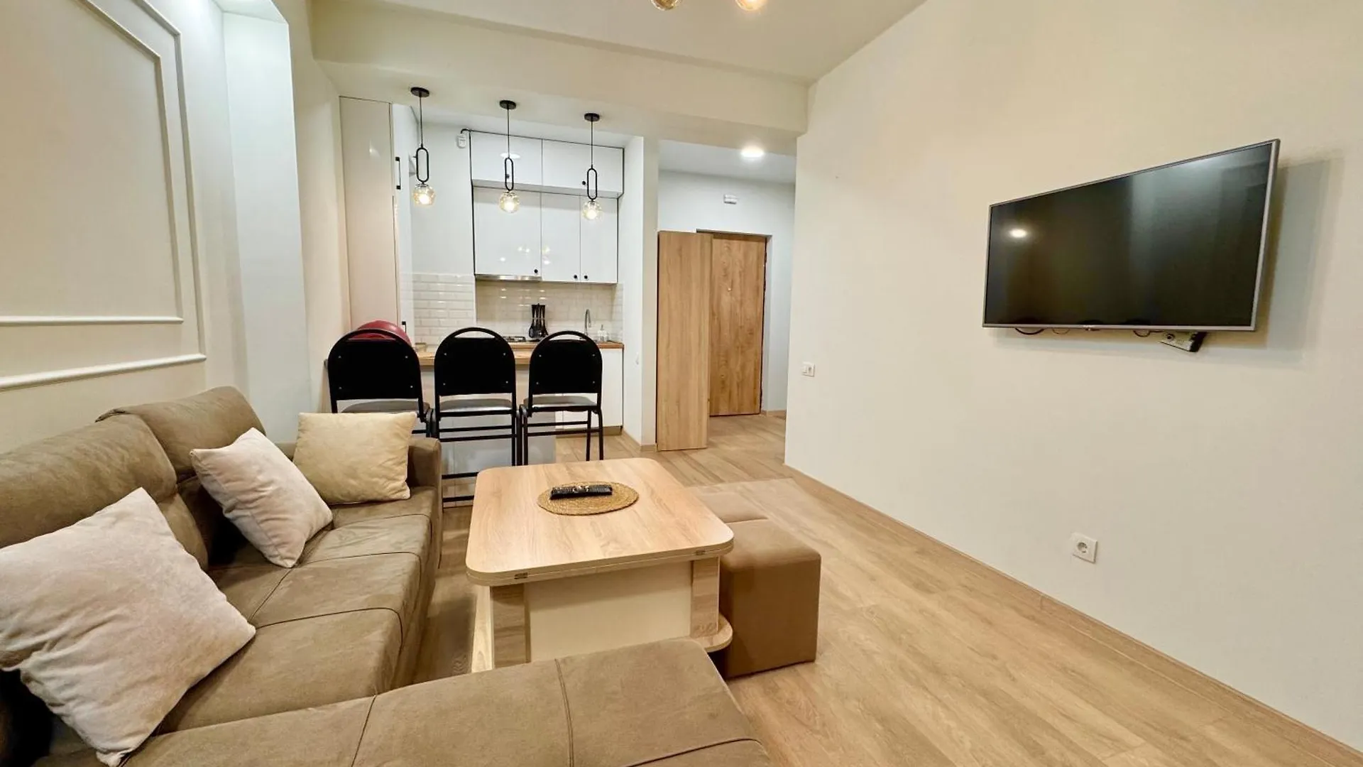 D358 Archi Isani Apartamento Tbilisi Geórgia